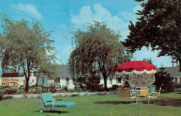 Willo-Acres Motel (Canton Inn and Suites) - Old Postcard And Promos (newer photo)